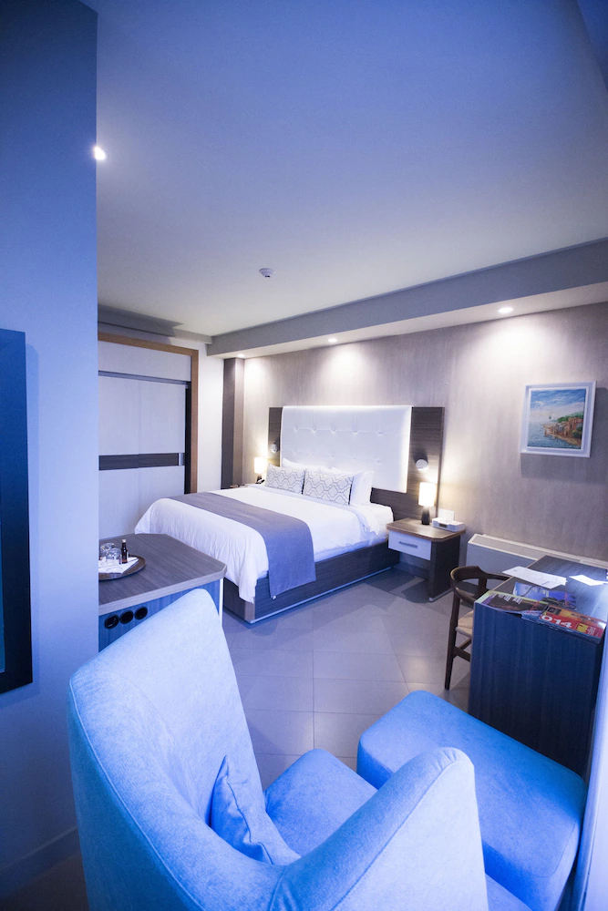 Suite Room